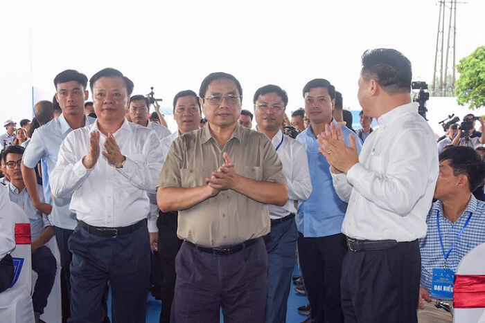 Thủ tướng: Phải ‘vượt nắng thắng mưa, thực hiện 3 ca 4 kíp’ triển khai đường Vành đai 4 – Vùng Thủ đô Hà Nội