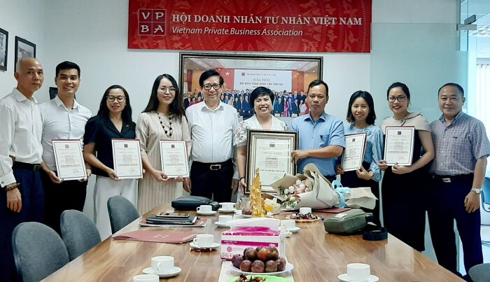 Hội Doanh nhân Tư nhân Việt Nam kết nạp Hội viên tổ chức mới
