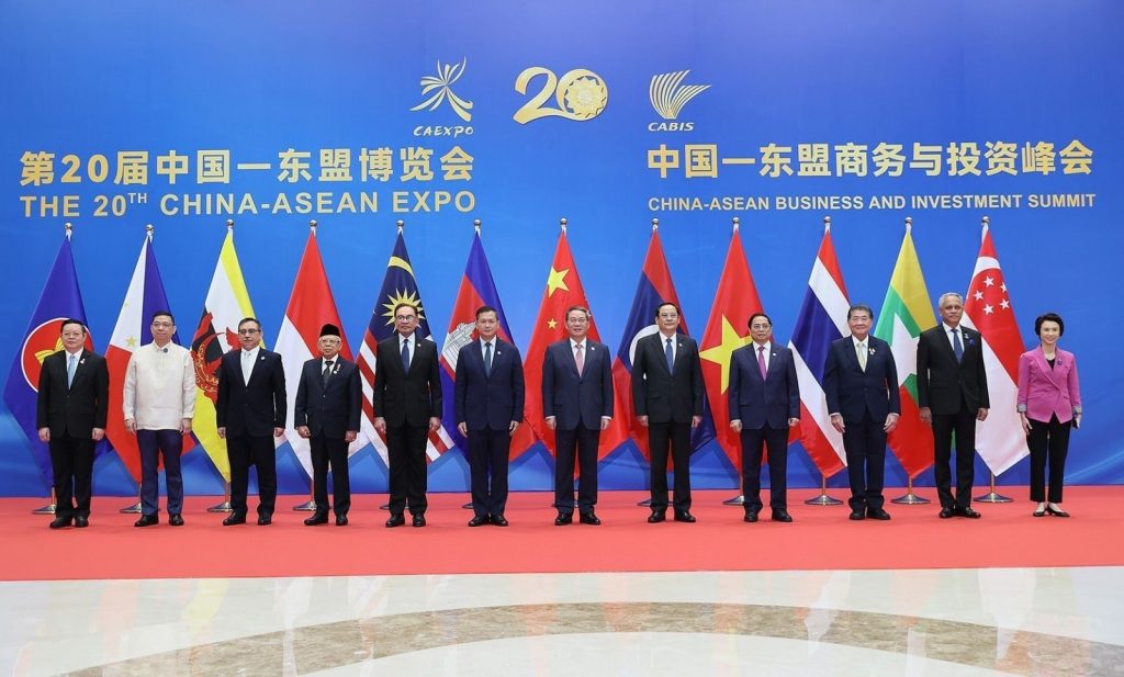 Thủ tướng: Phấn đấu đưa kim ngạch thương mại Trung Quốc – ASEAN vượt mức 1.000 tỷ USD