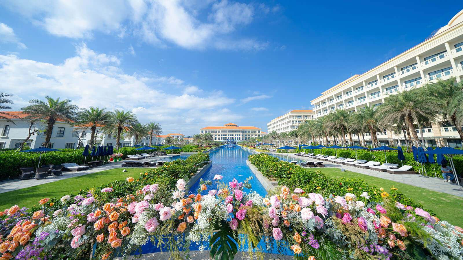 Sheraton Grand Danang Resort & Convention Center Của Tập Đoàn BRG Được Tỷ Phú Ấn Độ Lựa Chọn Làm Nơi Tổ Chức Tiệc Cưới Siêu Xa Hoa