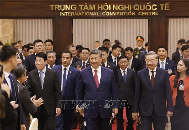 Chiêu đãi trọng thể chào mừng Tổng Bí thư, Chủ tịch nước Trung Quốc Tập Cận Bình