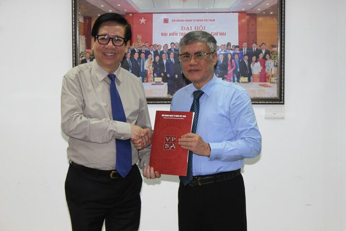 Luật sư Nguyễn Xuân Bình giữ chức Phó Chủ tịch chuyên trách Hội Doanh nhân Tư nhân Việt Nam khóa II
