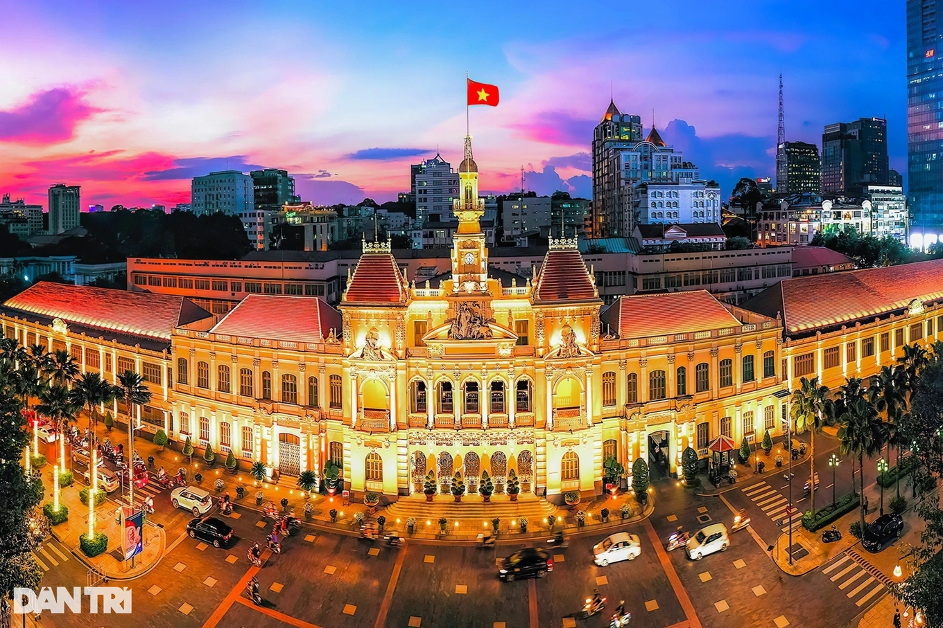 Vingroup, Hòa Phát, FPT, Thaco… đang hưởng ứng Nghị quyết 68 ra sao?