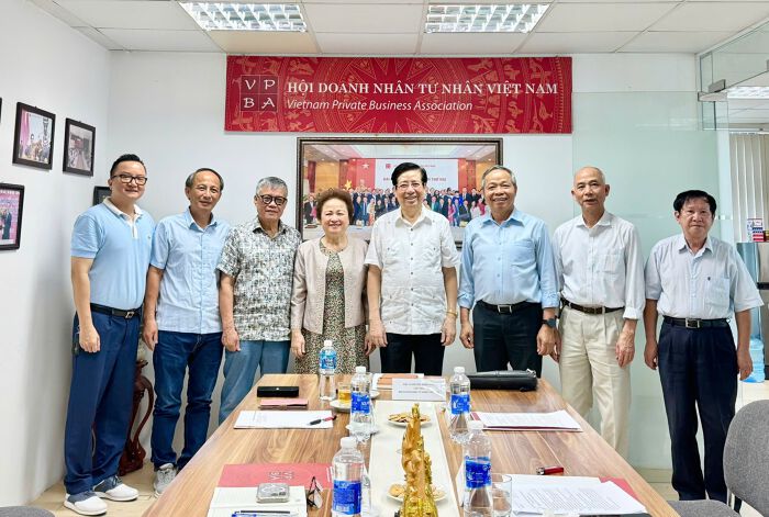 Thường trực Lãnh đạo Hội Doanh nhân Tư nhân Việt Nam họp quyết định các vấn đề quan trọng chuẩn bị Đại hội nhiệm kỳ III