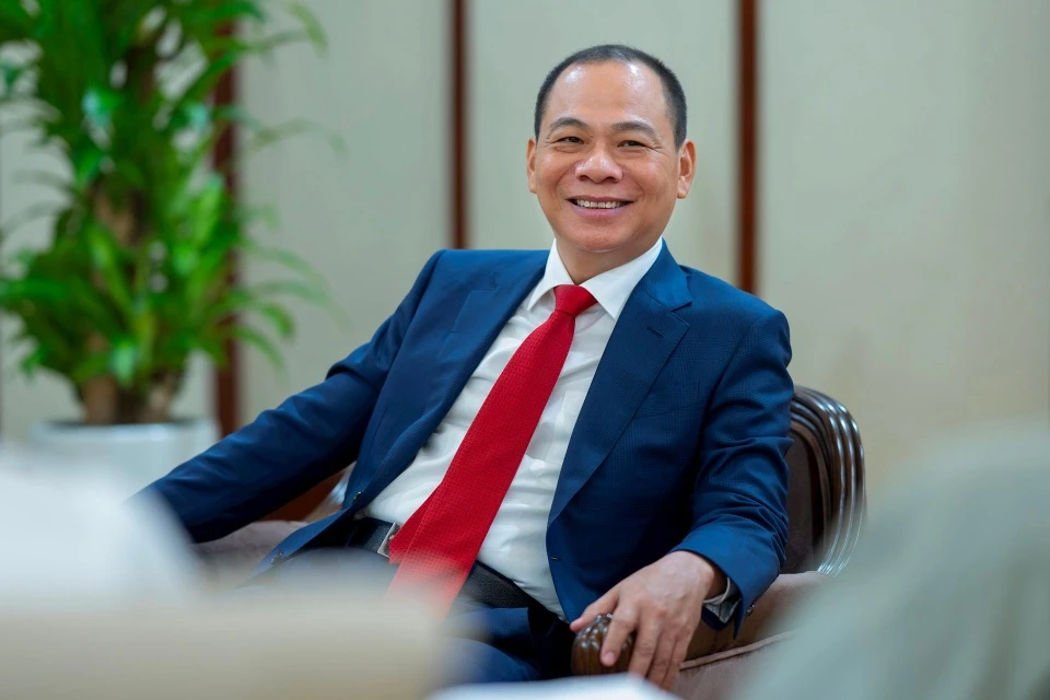 Ông Phạm Nhật Vượng lọt top 200 người giàu nhất hành tinh