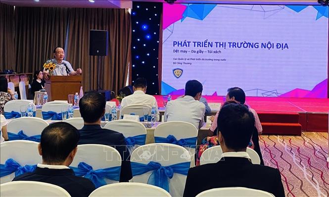 Ngành dệt may, da giày tìm động lực tăng trưởng từ thị trường nội địa