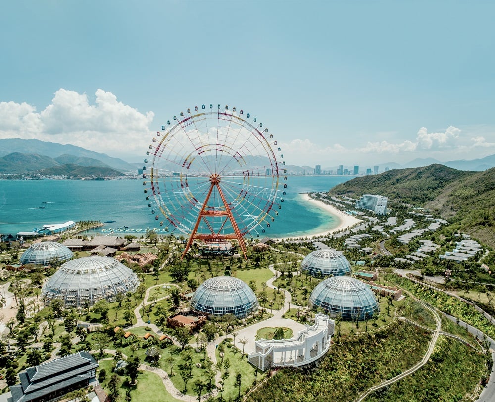 HỆ SINH THÁI VINGROUP THĂNG HẠNG TRONG TOP 100 THƯƠNG HIỆU GIÁ TRỊ NHẤT VIỆT NAM NĂM 2025