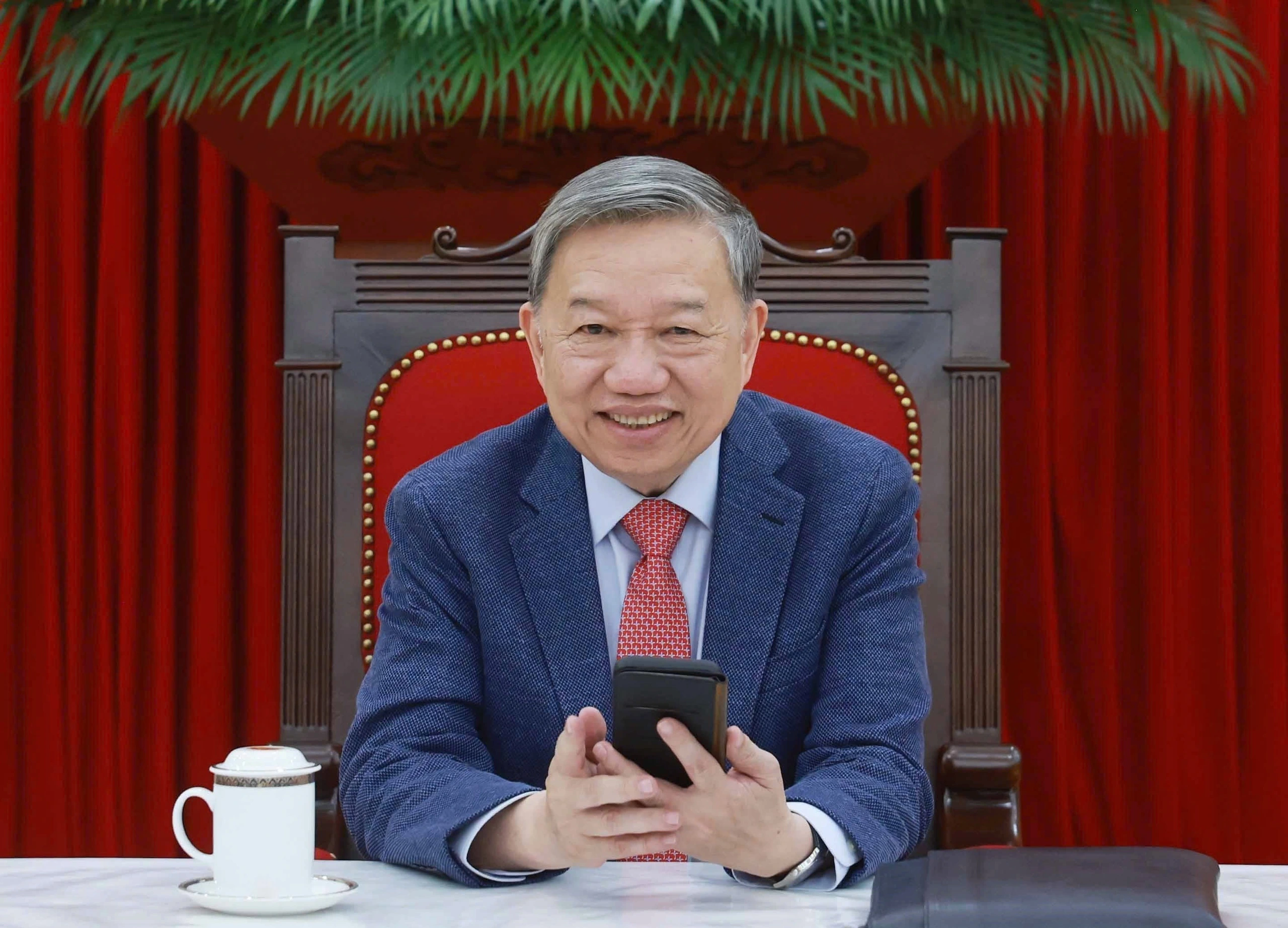 Đất nước sát cánh cùng doanh nghiệp vượt sóng gió