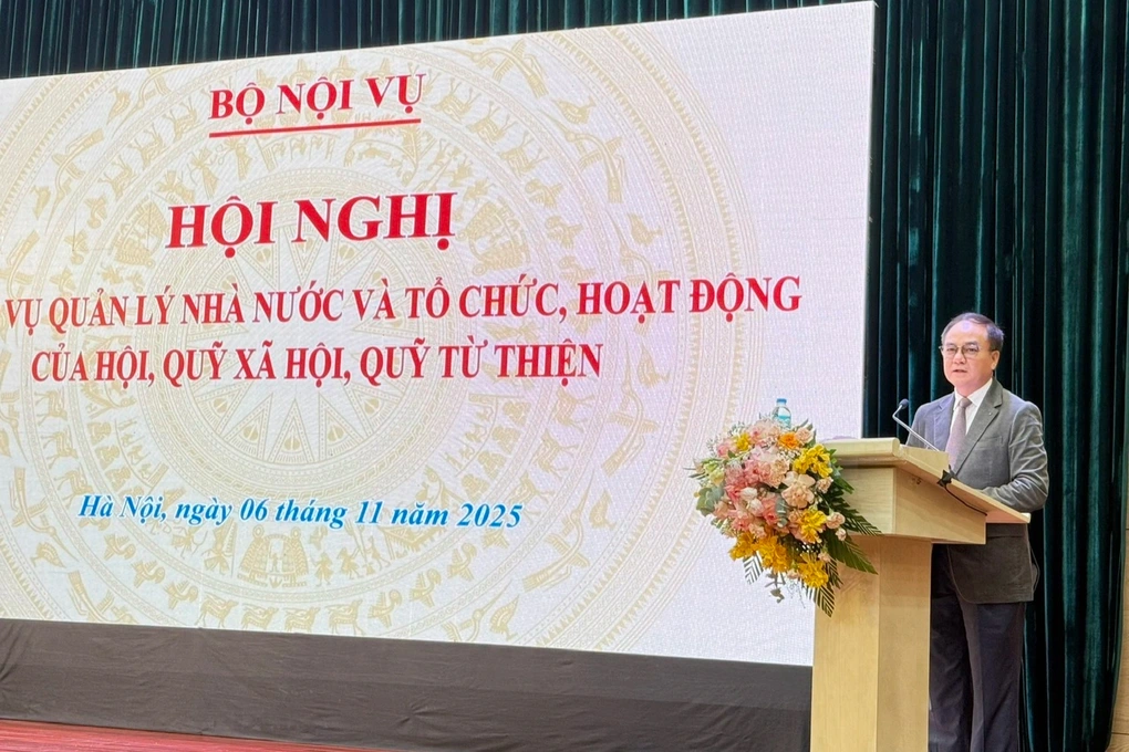 Chú trọng tăng cường xây dựng đội ngũ công chức làm nhiệm vụ quản lý Nhà nước về hội