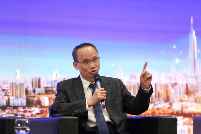 TS. Cấn Văn Lực: 7 lợi thế của TP HCM để phát triển trở thành siêu đô thị