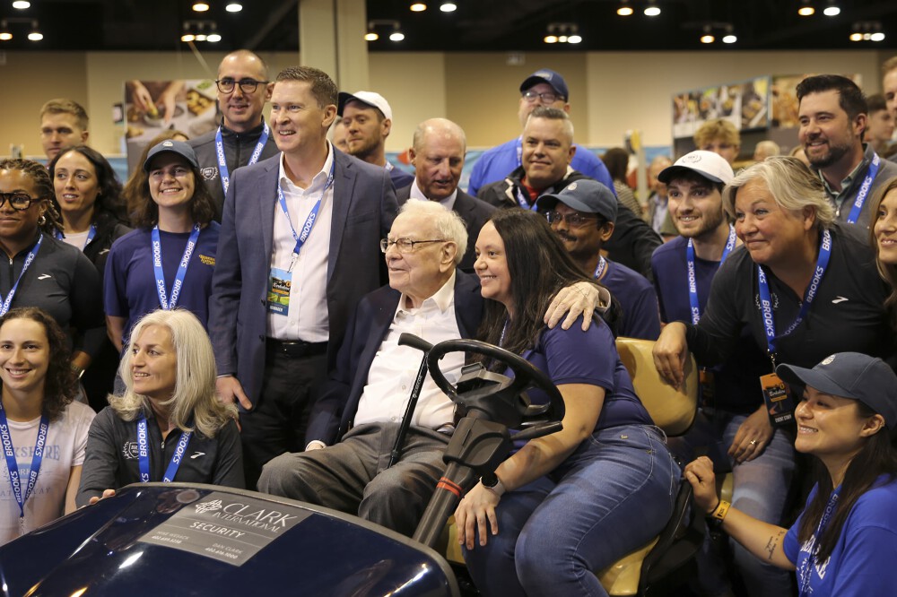 Phố Wall sẽ vắng các huyền thoại khi những biểu tượng đầu tư lần lượt giã từ cuộc chơi