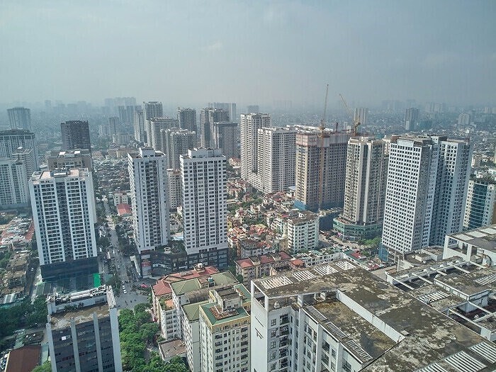 Màn rượt đuổi của VIC và GEE trên đường đua cổ phiếu tăng giá mạnh nhất 2025