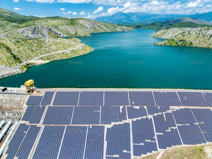 Năng lượng tái tạo lên ngôi khi chiến sự Iran đẩy giá điện ở châu Âu tăng cao