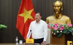 Phó Thủ tướng Thường trực: Không để lợi dụng nhập ô tô làm quà biếu, quà tặng để trục lợi chính sách