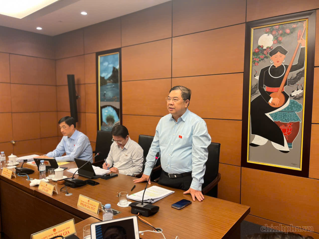 Phó Thủ tướng Thường trực Phạm Gia Túc: Sửa đổi 3 luật trong lĩnh vực ngân hàng nhằm hoàn thiện thể chế, khắc phục khoảng trống pháp lý